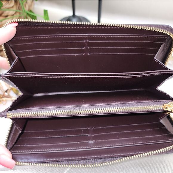 Authentic Louis Vuitton Vernis Amarante Zipper Wallet w/ Dust Bag and Box EUC - Picture 7 of 16